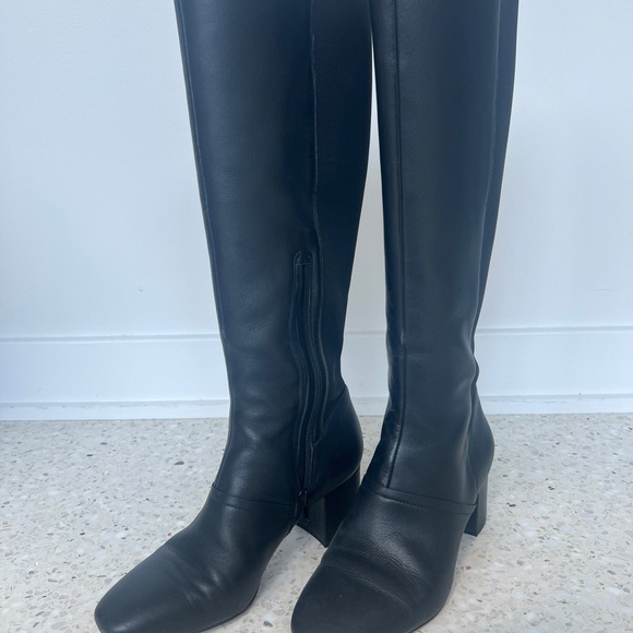 Elegant Enzo Angiolini Black Knee-High Women's Boots - Picture 1 of 7